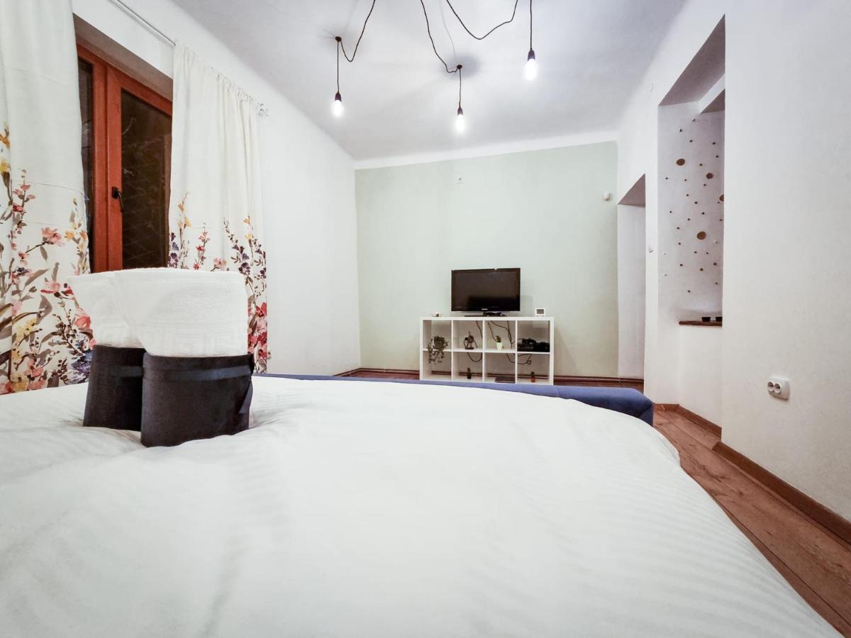 בראשוב Home Central Apartment מראה חיצוני תמונה